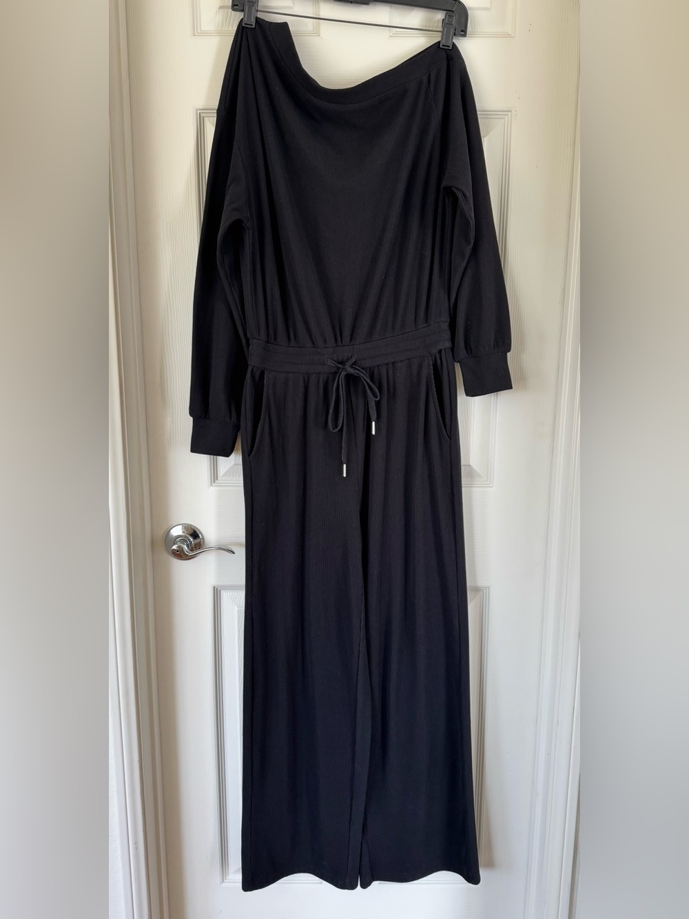 PrettyGarden Black Off Shoulder Wide Leg Jumpsuit Small